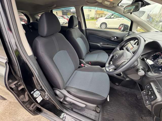 日産 ノート １．２ Ｘ ＤＩＧ－Ｓ エマージェンシーブレーキ パッケージ H26年 (近畿) 99