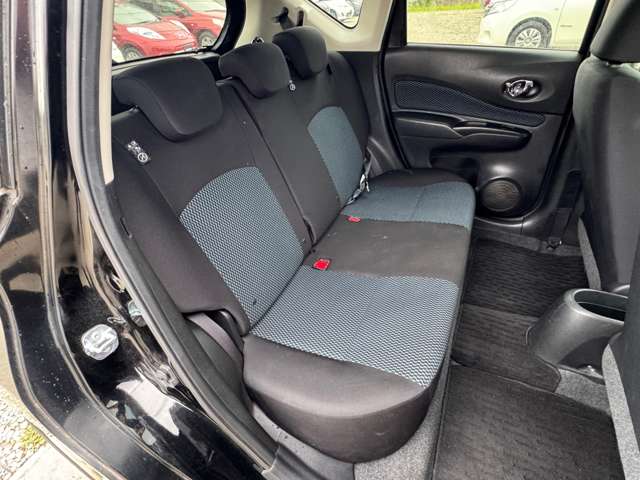 日産 ノート １．２ Ｘ ＤＩＧ－Ｓ エマージェンシーブレーキ パッケージ H26年 (近畿) 99