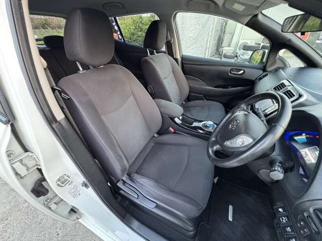 日産 リーフ Ｇ H27年 (近畿) 99