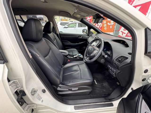 日産 リーフ ３０ＫＷＨ Ｘ H28年 (近畿) 99
