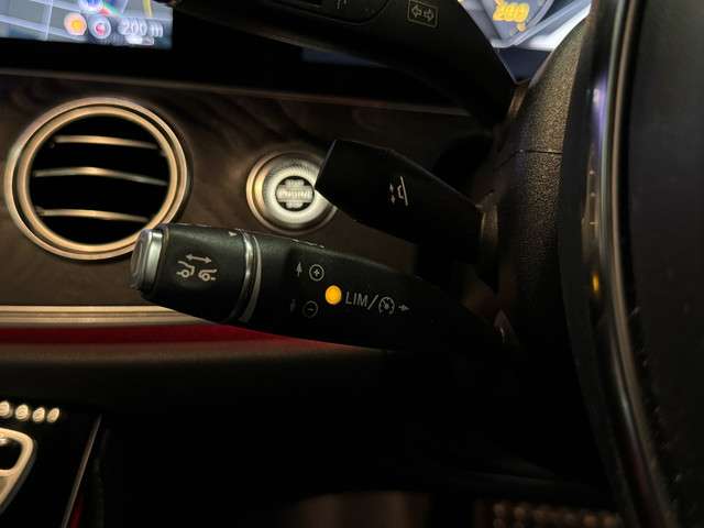 メルセデスベンツ Ｅクラスワゴン Ｅ２５０ アバンギャルド スポーツ（本革仕様） H29年 (関東) 99