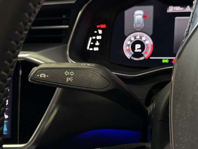 アウディ Ａ６　アバント ５５ ＴＦＳＩ クワトロ Ｓライン ４ＷＤ R2年 (関東) 99