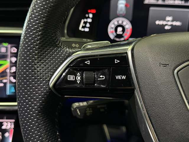 アウディ Ａ６　アバント ５５ ＴＦＳＩ クワトロ Ｓライン ４ＷＤ R2年 (関東) 99