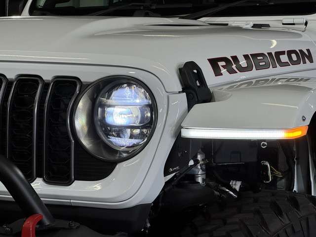 ジープ グラディエーター ３．６ ルビコン ４ＷＤ R5年 (関東) 99