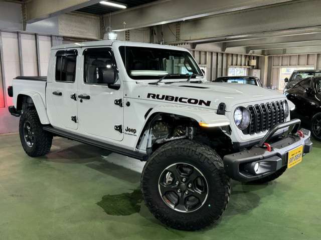 ジープ グラディエーター ３．６ ルビコン ４ＷＤ R5年 (関東) 99