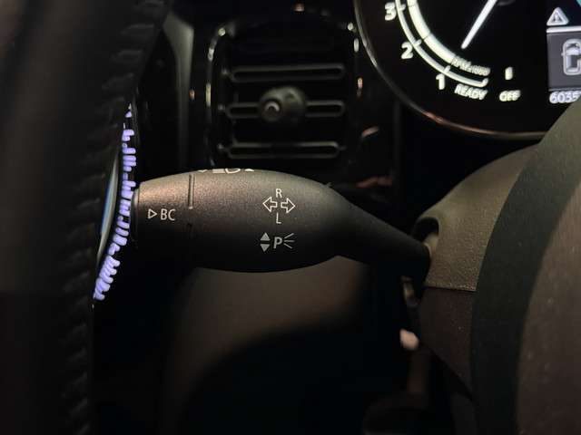 ミニ ミニ クーパー ３ドア ＤＣＴ R4年 (関東) 99