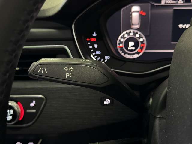 アウディ Ａ４　オールロード　クワトロ ２．０ ４ＷＤ H29年 (関東) 99