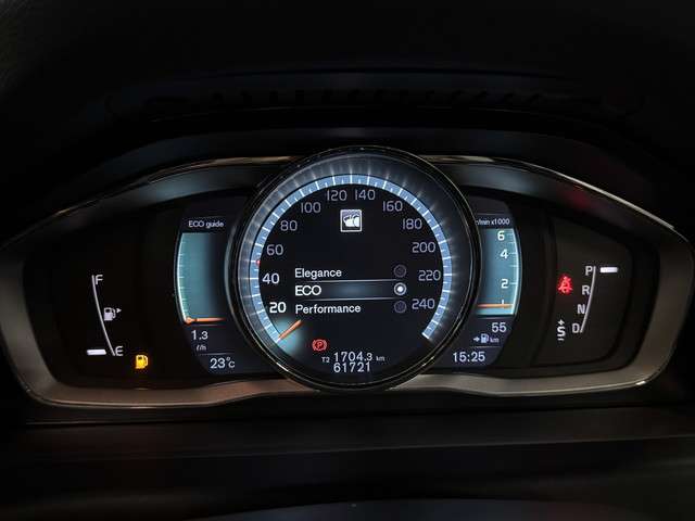 ボルボ Ｖ７０ Ｔ５　クラシック H27年 (関東) 99