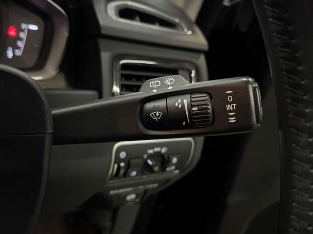 ボルボ Ｖ７０ Ｔ５　クラシック H27年 (関東) 99