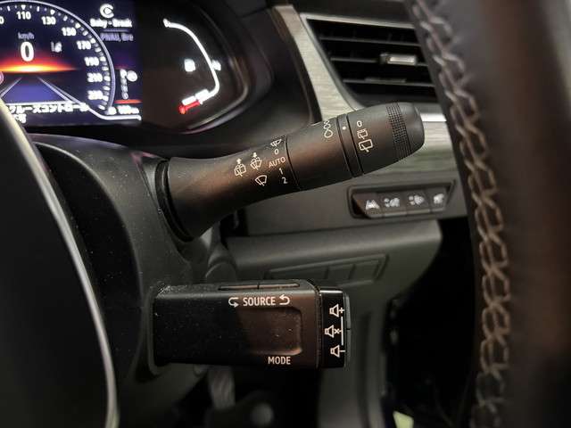 ルノー カングー インテンス ７ＥＤＣ ディーゼルターボ R5年 (関東) 99