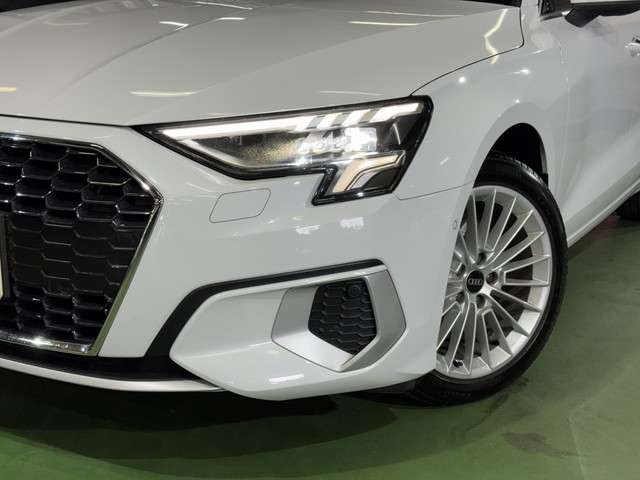 アウディ Ａ３　スポーツバック ３０ ＴＦＳＩ アドバンスト R4年 (関東) 99