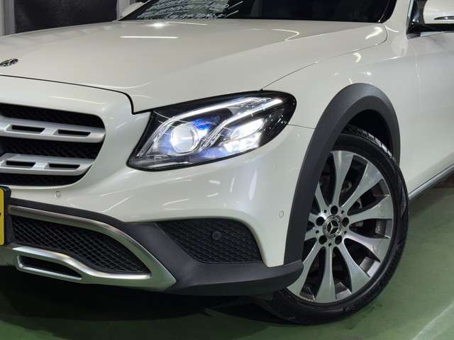 メルセデスベンツ Ｅクラスオールテレイン Ｅ２２０Ｄ ４マチック ディーゼルターボ ４ＷＤ H30年 (関東) 99