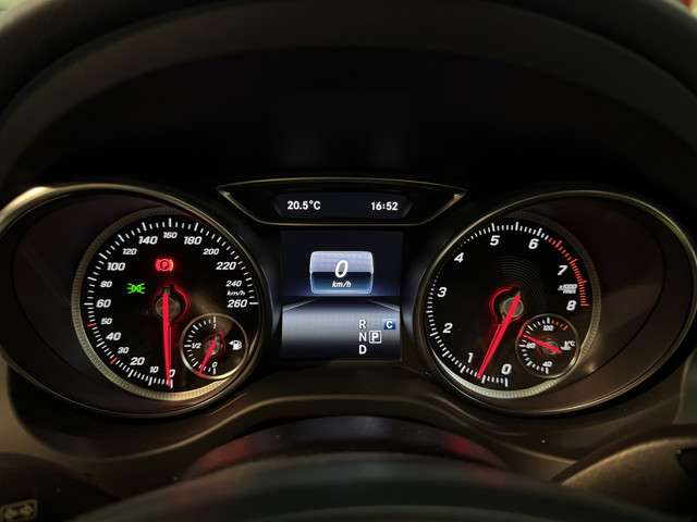 メルセデスベンツ ＧＬＡクラス ＧＬＡ２２０ ４マチック ４ＷＤ H30年 (関東) 99