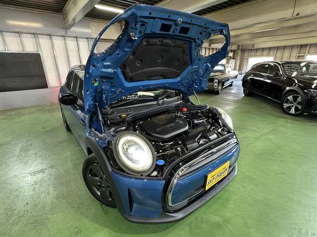 ミニ ミニ クーパーＤ ５ドア ＤＣＴ R3年 (関東) 99
