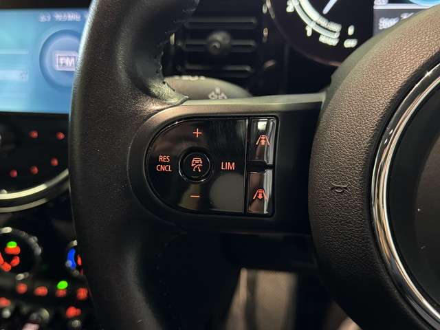 ミニ ミニ クーパーＤ ５ドア ＤＣＴ R3年 (関東) 99