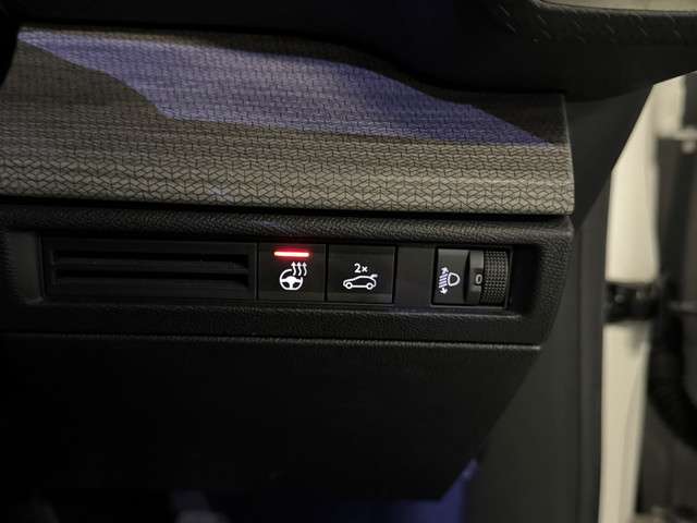 シトロエン Ｃ５　Ｘ シャイン　パック R4年 (関東) 99