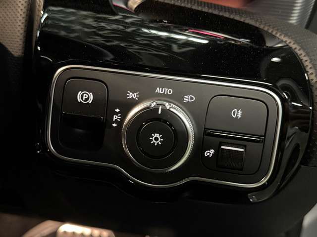 ＡＭＧ Ａクラス Ａ３５ ４マチック ４ＷＤ R1年 (関東) 99