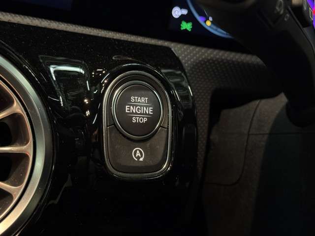 ＡＭＧ Ａクラス Ａ３５ ４マチック ４ＷＤ R1年 (関東) 99