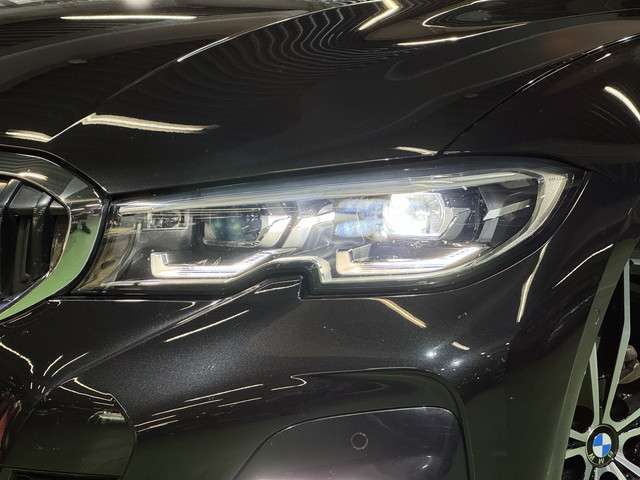 ＢＭＷ ３シリーズ ３２０ｉ　Ｍスポーツ R1年 (関東) 99