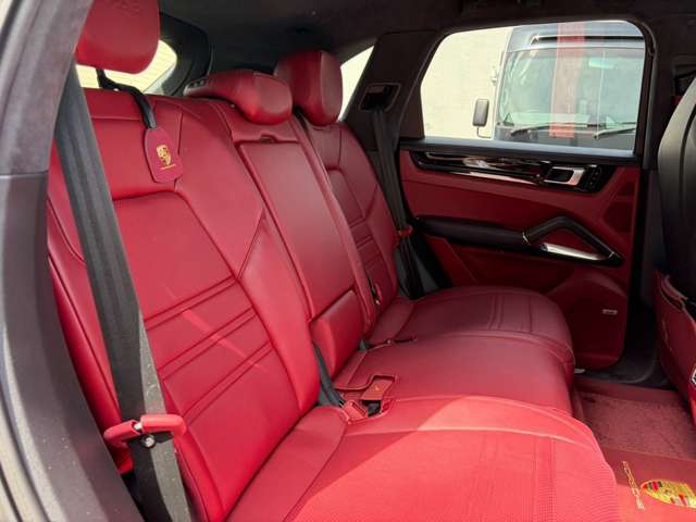 ポルシェ カイエン ターボ ティプトロニックＳ ４ＷＤ H30年 (近畿) 99