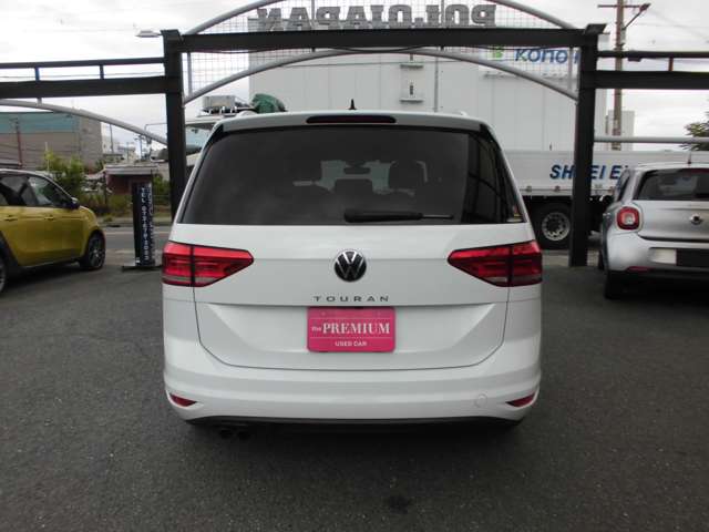フォルクスワーゲン ゴルフトゥーラン ＴＤＩ コンフォートライン ディーゼルターボ R4年 (近畿) 99