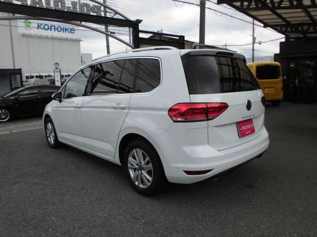 フォルクスワーゲン ゴルフトゥーラン ＴＤＩ コンフォートライン ディーゼルターボ R4年 (近畿) 99