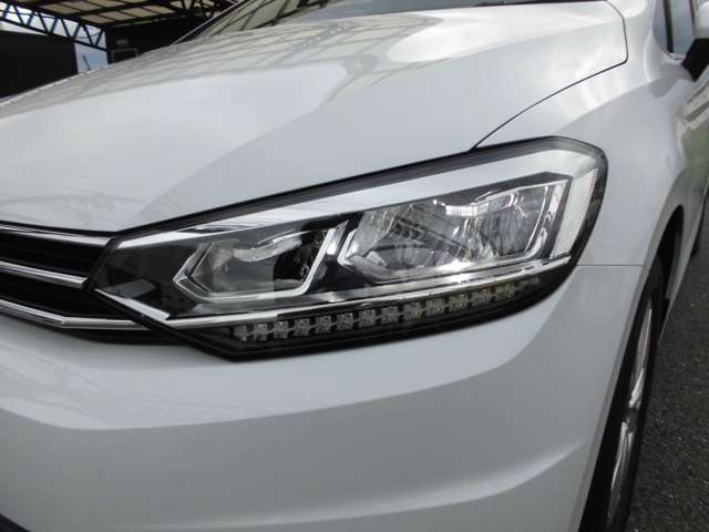 フォルクスワーゲン ゴルフトゥーラン ＴＤＩ コンフォートライン ディーゼルターボ R4年 (近畿) 99