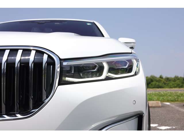 ＢＭＷ ７シリーズ ７５０Ｉ Ｘドライブ ラグジュアリー ４ＷＤ R1年 (東海) 99