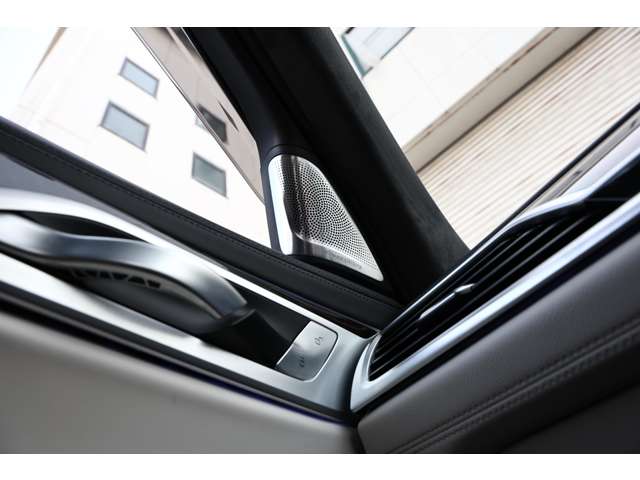 ＢＭＷ ７シリーズ ７５０Ｉ Ｘドライブ ラグジュアリー ４ＷＤ R1年 (東海) 99