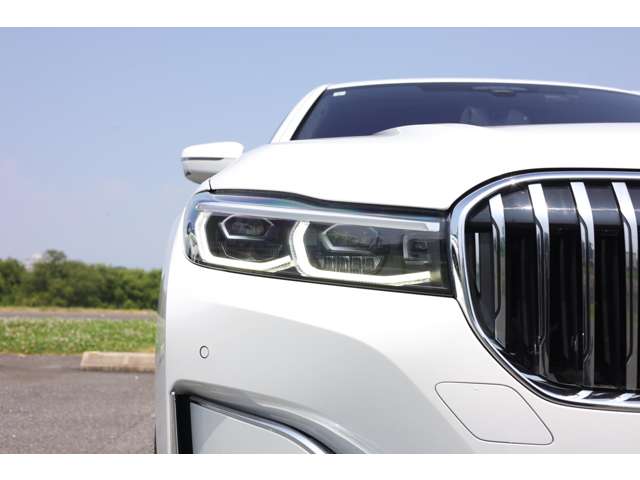 ＢＭＷ ７シリーズ ７５０Ｉ Ｘドライブ ラグジュアリー ４ＷＤ R1年 (東海) 99