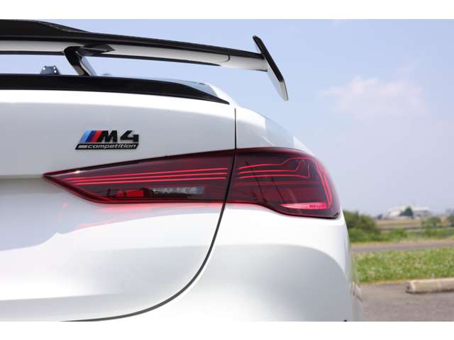 ＢＭＷ Ｍ４クーペ コンペティション Ｍ Ｘドライブ ４ＷＤ R7年 (東海) 99