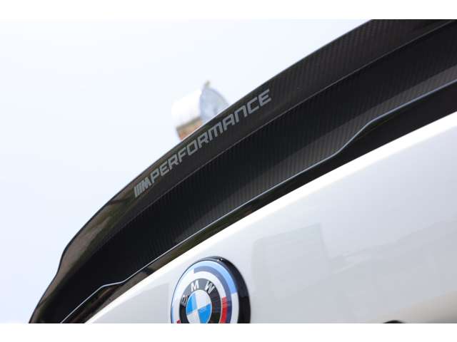 ＢＭＷ Ｍ４クーペ コンペティション Ｍ Ｘドライブ ４ＷＤ R7年 (東海) 99