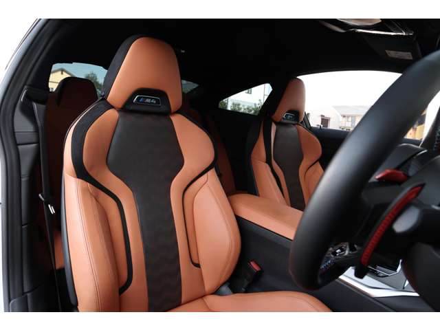 ＢＭＷ Ｍ４クーペ コンペティション Ｍ Ｘドライブ ４ＷＤ R7年 (東海) 99