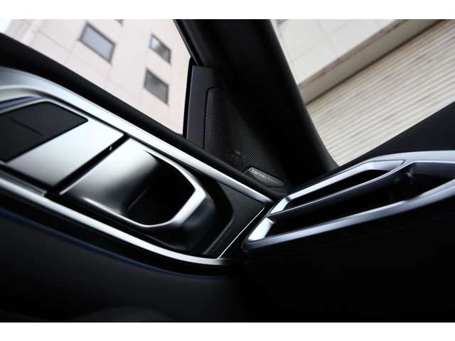 ＢＭＷ Ｍ４クーペ コンペティション Ｍ Ｘドライブ ４ＷＤ R7年 (東海) 99