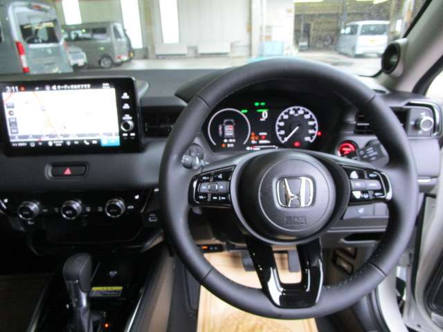 ホンダ ヴェゼル １．５ Ｅ：ＨＥＶ Ｚ R8年 (関東) 99