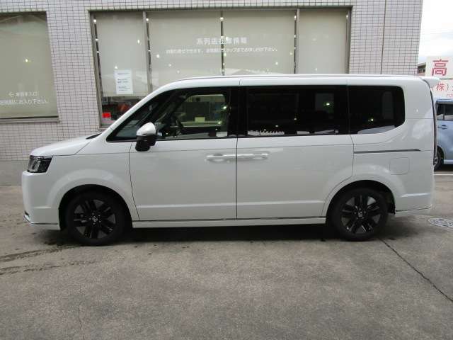 ホンダ ステップワゴン　ハイブリッド ２．０ Ｅ：ＨＥＶ スパーダ R8年 (関東) 99