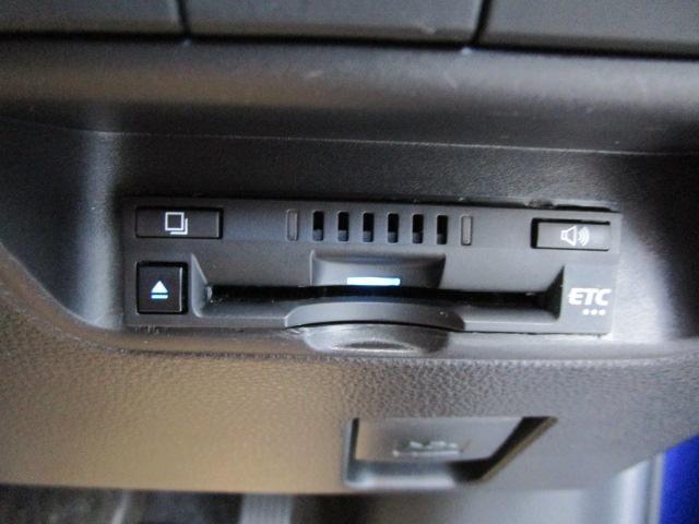 トヨタ アクア １．５ Ｘ R6年 (関東) 99