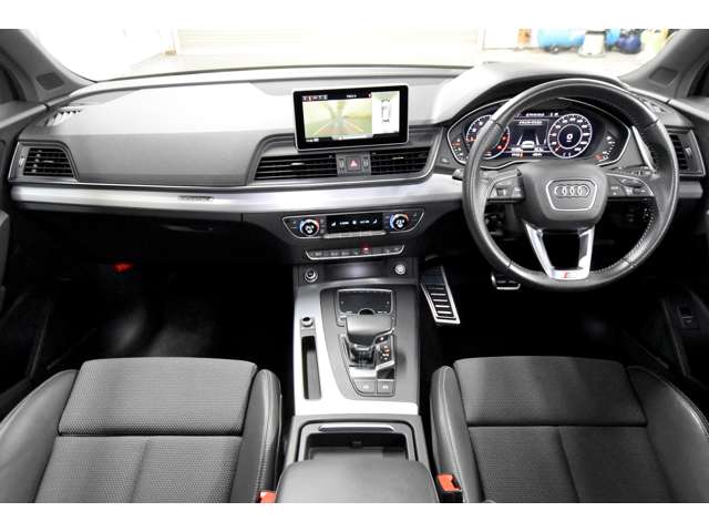 アウディ Ｑ５ ２．０ ＴＦＳＩ クワトロ スポーツ Ｓラインパッケージ ４ＷＤ H30年 (近畿) 99