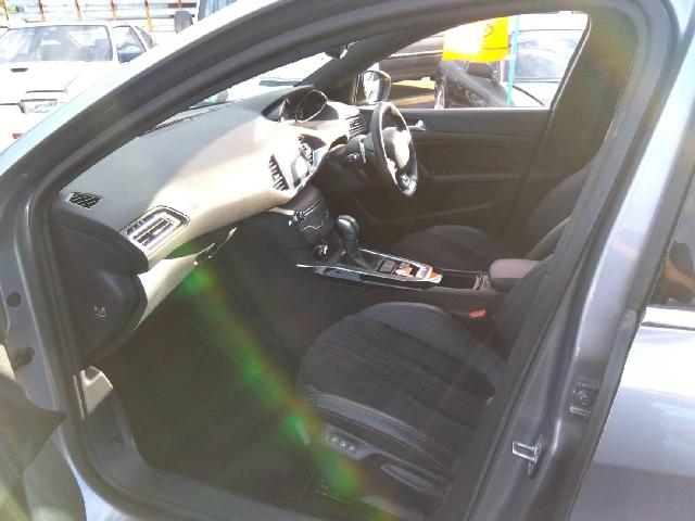 プジョー ３０８ ＧＴライン H27年 (四国) 99
