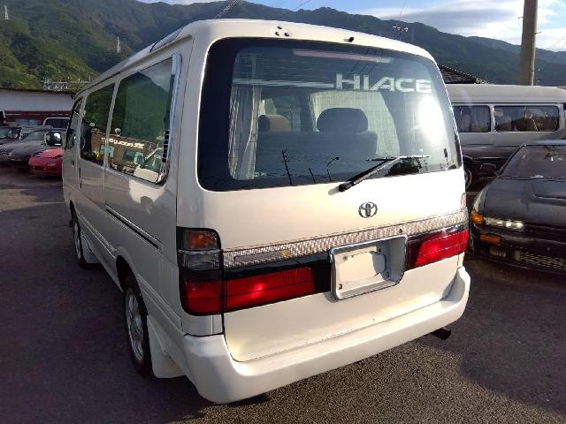 トヨタ ハイエースバン ３．０ディーゼルターボ リビングサルーンＥＸ H10年 (四国) 99