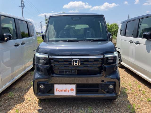 ホンダ Ｎ　ＢＯＸ カスタム ６６０ ブラック スタイル R8年 (東海) 99