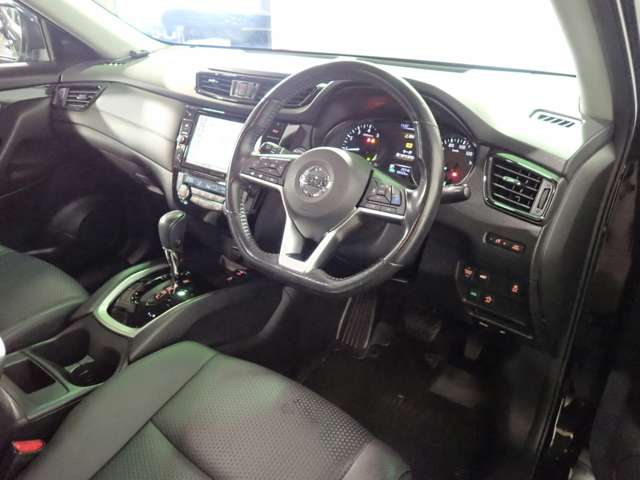 日産 エクストレイル ２．０ ２０ＸＩ ２列車 R1年 (近畿) 99