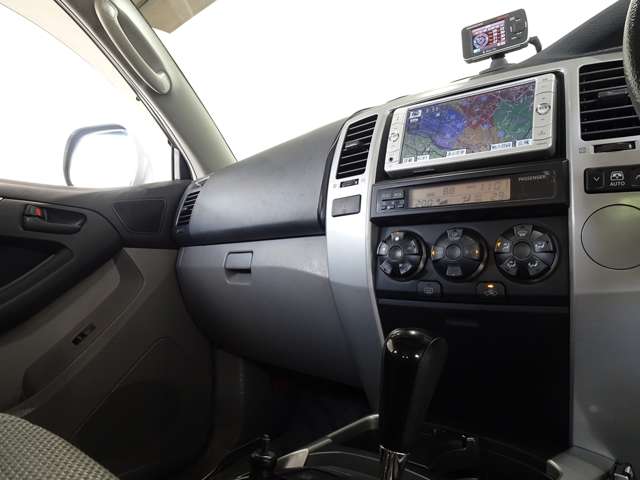 トヨタ ハイラックスサーフ ２．７ ＳＳＲ－Ｘ H21年 (関東) 99