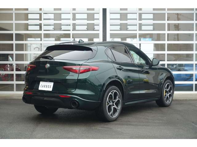 アルファロメオ ステルヴィオ ２．０ ターボ Ｑ４ ヴェローチェ ４ＷＤ R4年 (東海) 99