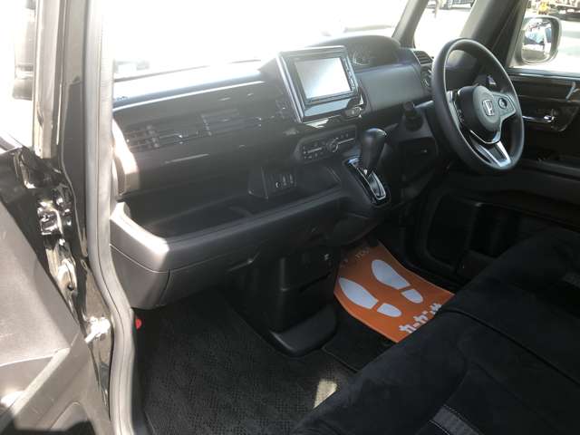 ホンダ Ｎ　ＢＯＸ カスタム ６６０ Ｇ Ｌ H29年 (近畿) 99