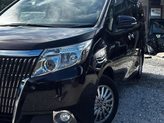 トヨタ エスクァイア　ハイブリッド １．８ ハイブリッド ＸＩ H26年 (関東) 99