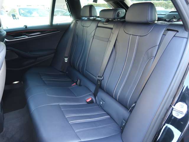 ＢＭＷ ５シリーズ ５３０Ｉ エディション ＭＩＳＳＩＯＮ ＩＭＰＯＳＳＩＢＬＥ H30年 (関東) 99