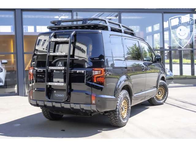 三菱 デリカ　Ｄ：５ ２．２ Ｐ ディーゼルターボ ４ＷＤ R8年 (北海道) 99