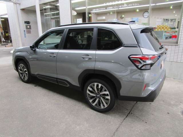 スバル フォレスター　ハイブリッド ２．５ プレミアム Ｓ：ＨＥＶ ＥＸ ４ＷＤ R8年 (関東) 99