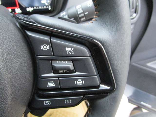 スバル フォレスター　ハイブリッド ２．５ プレミアム Ｓ：ＨＥＶ ＥＸ ４ＷＤ R8年 (関東) 99